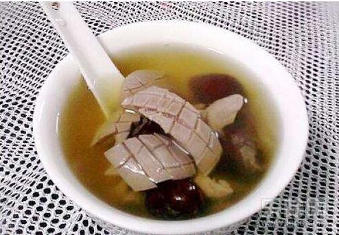 杜仲猪腰汤的功效与作用杜仲猪腰汤的做法