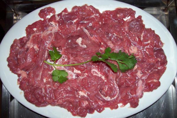 鸸鹋肉市场价格多少钱一斤鸸鹋肉好吃吗