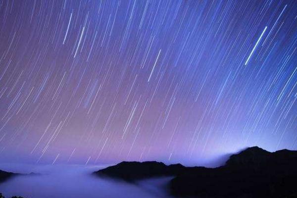 梦见流星雨是什么意思 梦到很壮观的流星雨有什么预兆