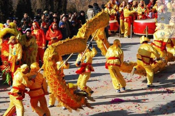 二月二龙抬头有哪些习俗（要吃什么） 龙抬头为什么要理发