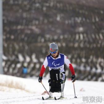 残奥越野滑雪设置了几个小项